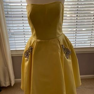 Sherri Hill Yellow Cocktail